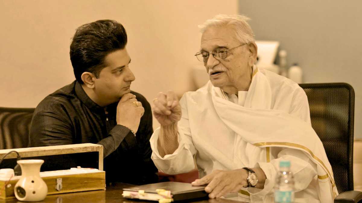 Sumeet Tappoo shares a candid moment with legendary poet Gulzar, discussing music and lyrical depth during the creation of one of their most acclaimed collaborations.